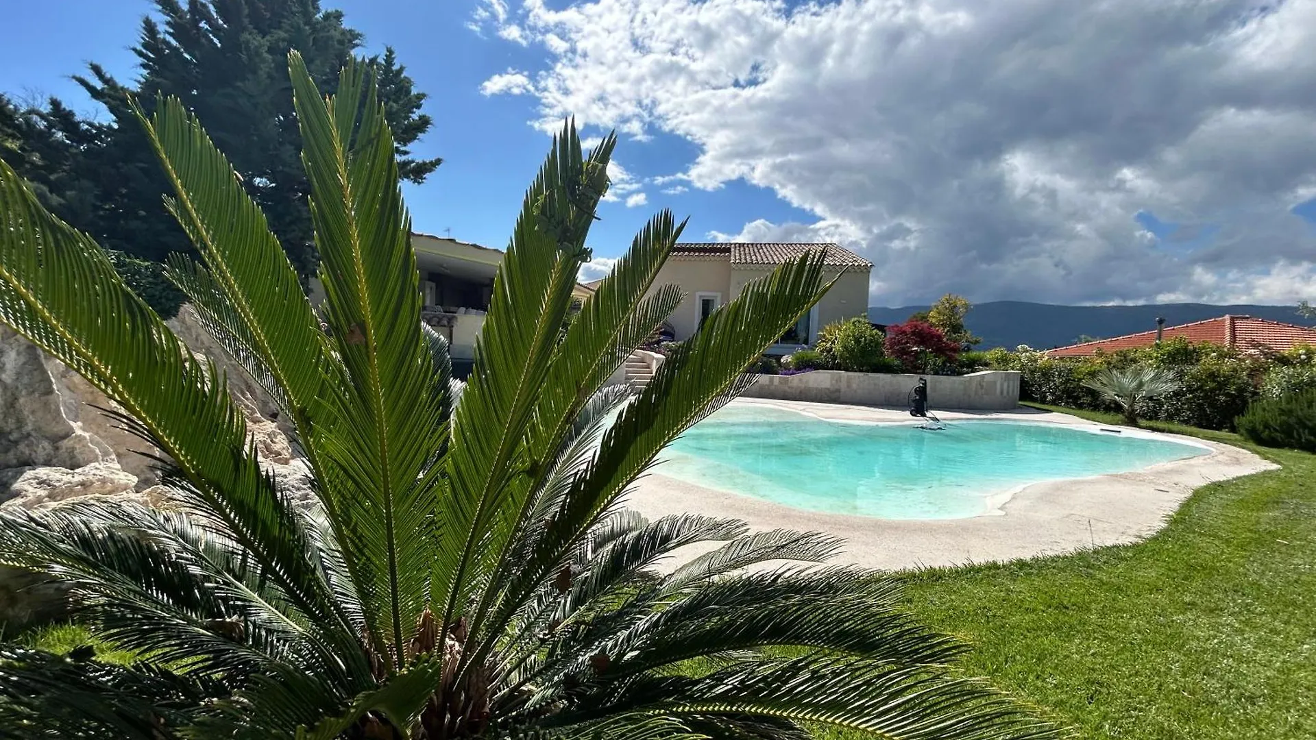 Duplex Oliveraie Piscine Au Sel Marin Et Parking Nizza